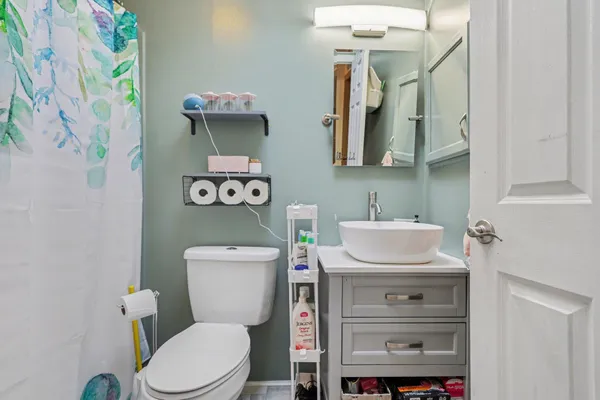 $170,000 | 101 South Ave C, Athens, MI 49011