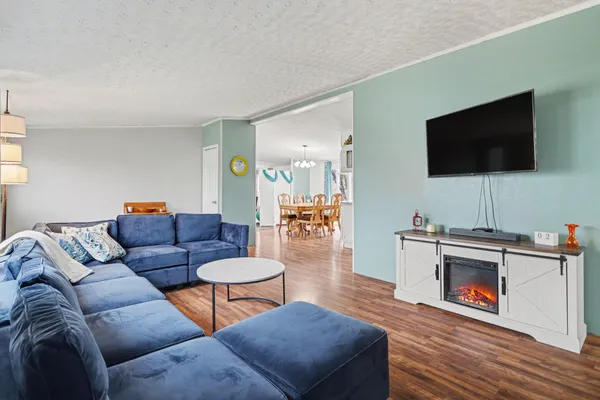 $170,000 | 101 South Ave C, Athens, MI 49011