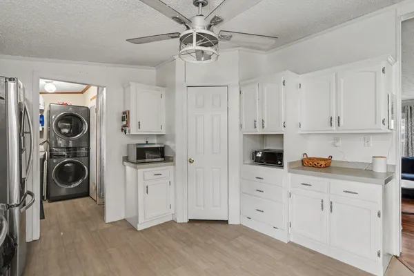 $170,000 | 101 South Ave C, Athens, MI 49011