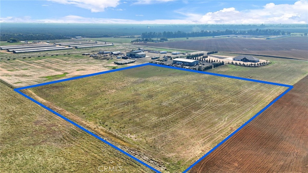 999 Ave 20 1/2 Madera, CA 93638 - Photo 4 of 8