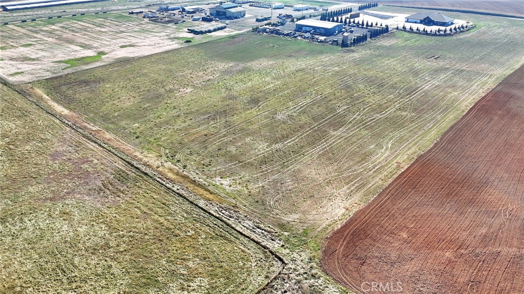 999 Ave 20 1/2 Madera, CA 93638 - Photo 7 of 8