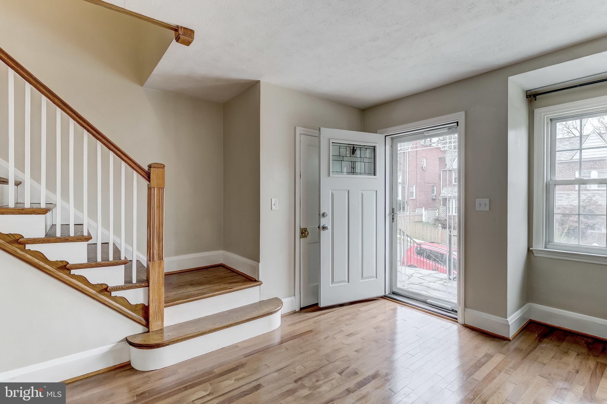 24 North Belle Grove Road Baltimore, MD 21228 - Photo 12 of 54 Gallery Image 12