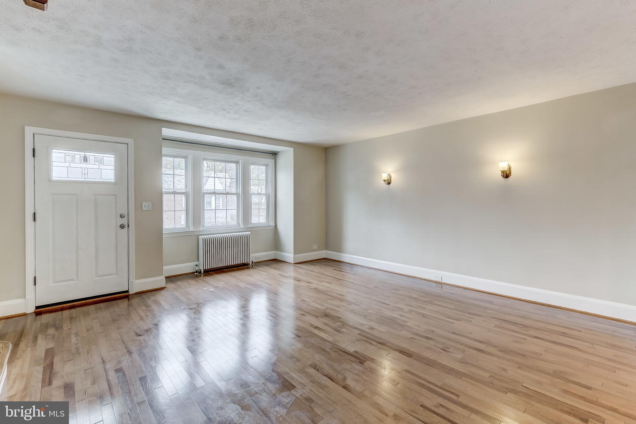 24 North Belle Grove Road Baltimore, MD 21228 - Photo 15 of 54 Gallery Image 15