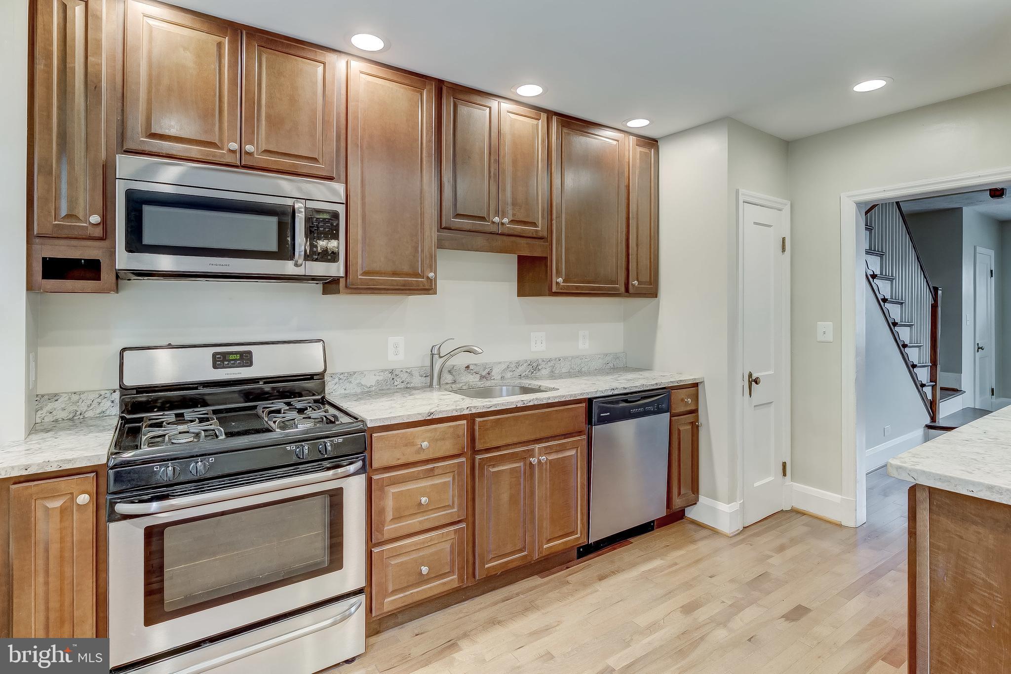 24 North Belle Grove Road Baltimore, MD 21228 - Photo 22 of 54 Gallery Image 22