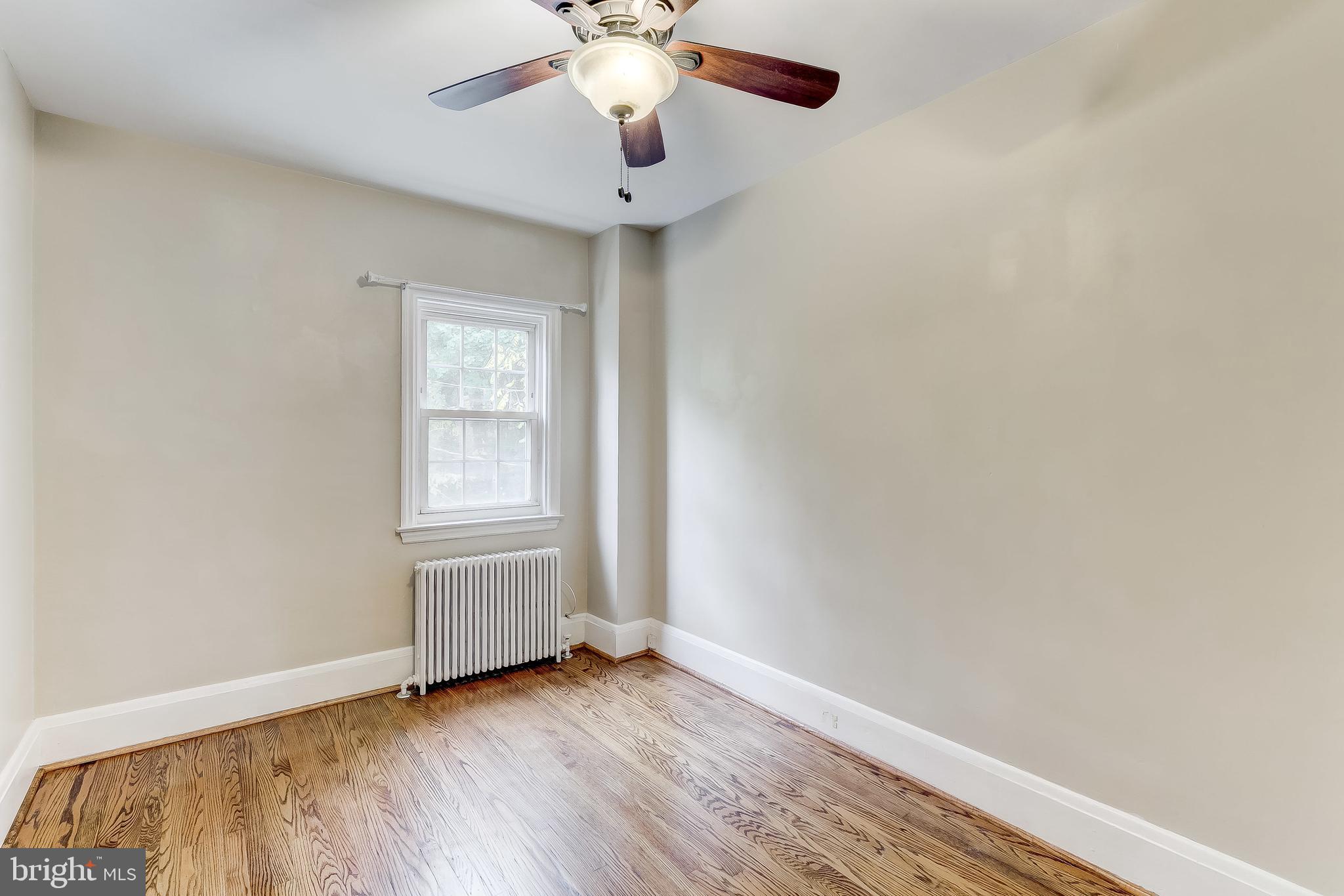 24 North Belle Grove Road Baltimore, MD 21228 - Photo 34 of 54 Gallery Image 34