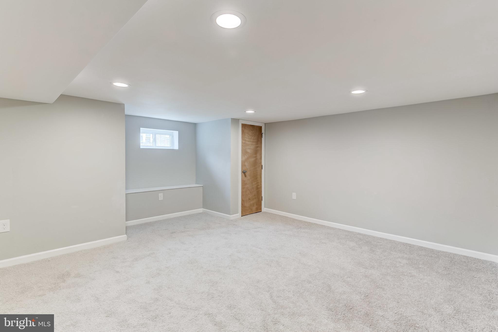24 North Belle Grove Road Baltimore, MD 21228 - Photo 37 of 54 Gallery Image 37