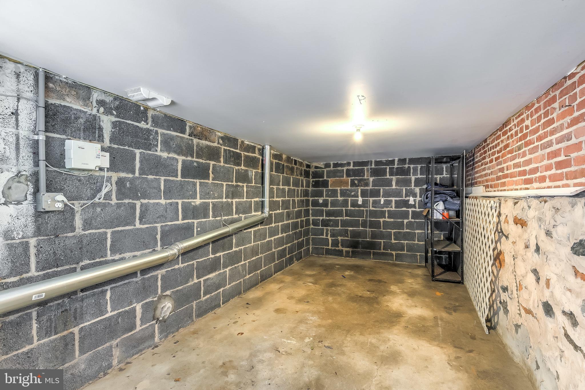 24 North Belle Grove Road Baltimore, MD 21228 - Photo 47 of 54 Gallery Image 47