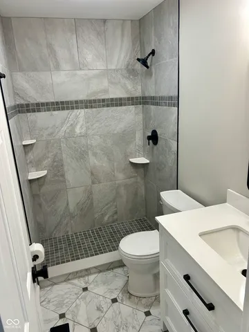 $475,000 | 728 East County Road 100 North, Frankfort, IN 46041