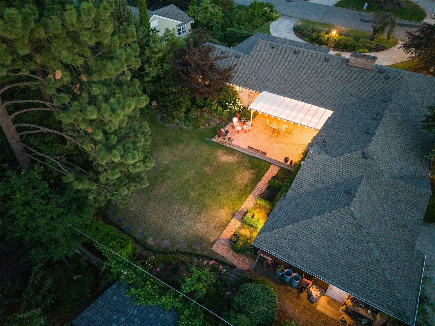 1405 East Woodcliff Road Spokane, WA 99203 - Photo 26 of 28