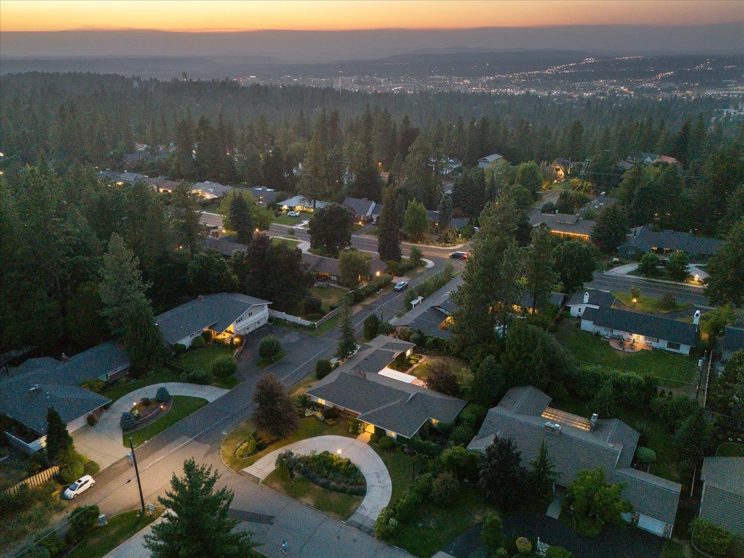 1405 East Woodcliff Road Spokane, WA 99203 - Photo 27 of 28