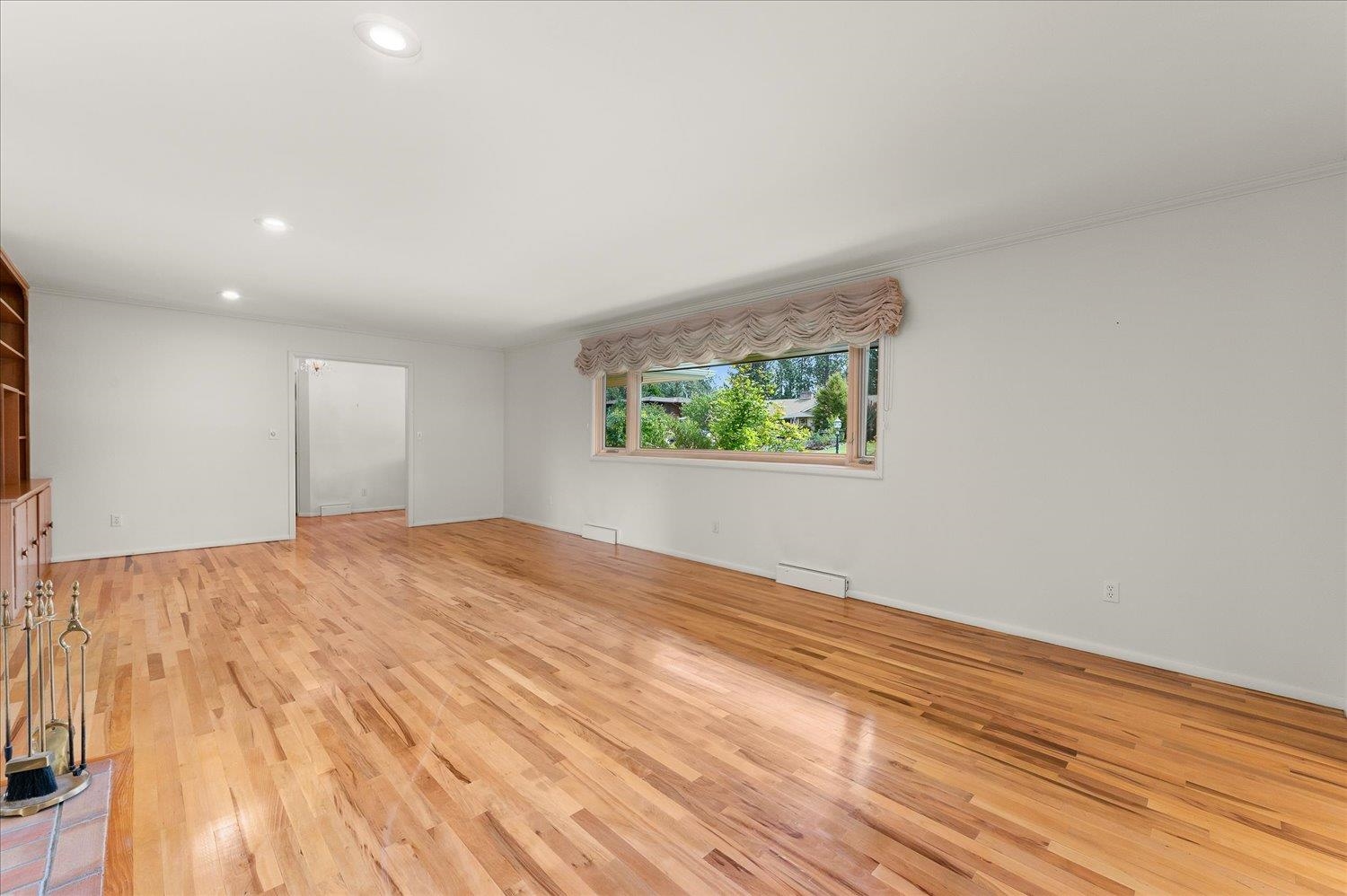 1405 East Woodcliff Road Spokane, WA 99203 - Photo 10 of 28