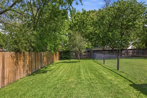 $680,000 | 4405 Westlake Drive, Fort Worth, TX 76109