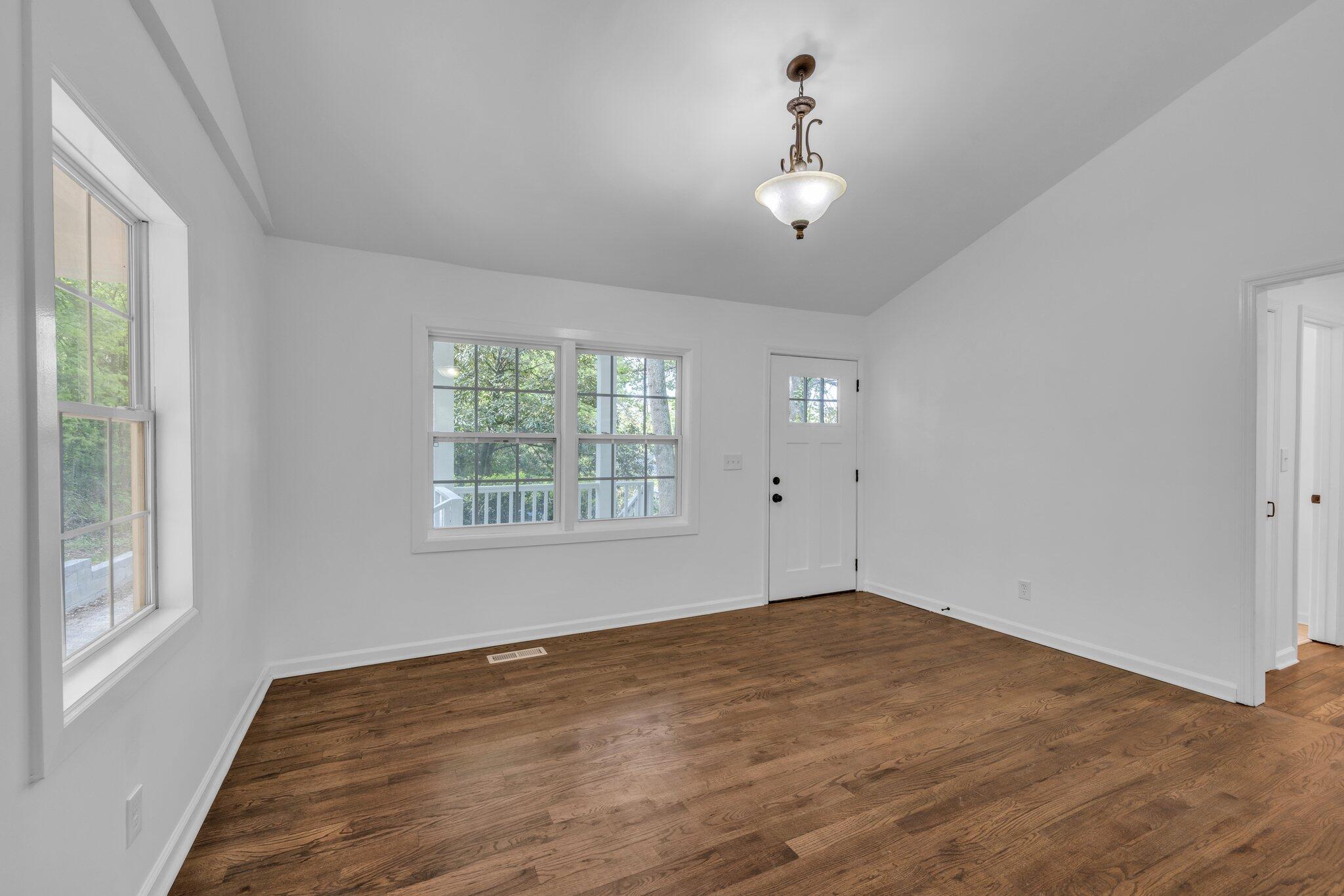 2501 Ridge Street Chattanooga, TN 37406 - Photo 9 of 27 11-web-or-mls-3501-ridge-st