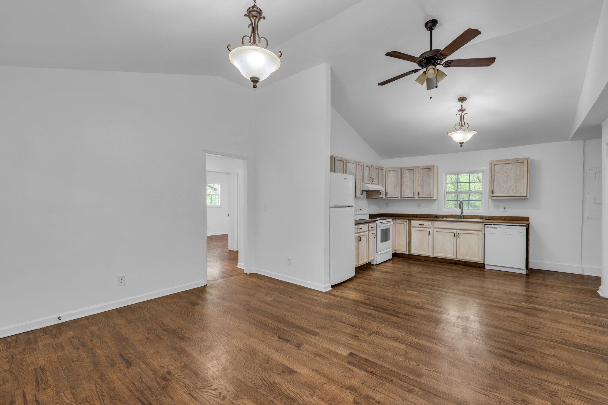 2501 Ridge Street Chattanooga, TN 37406 - Photo 10 of 27 12-web-or-mls-3501-ridge-st