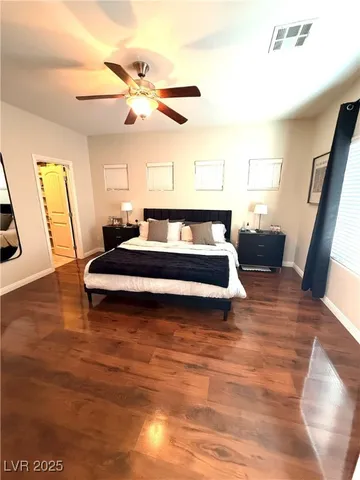 $2,400 | 3731 Gilmore Creek Street, Las Vegas, NV 89129