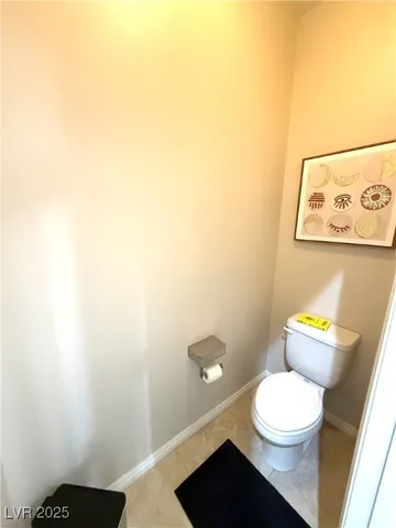 $2,400 | 3731 Gilmore Creek Street, Las Vegas, NV 89129