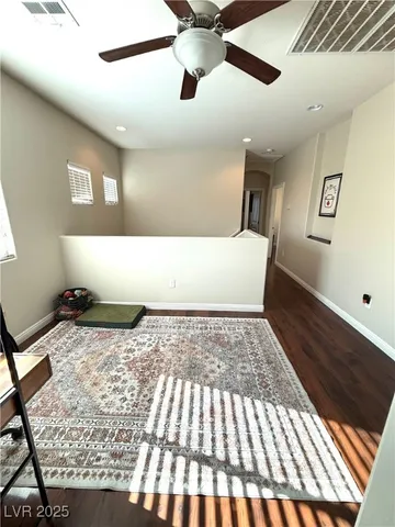 $2,400 | 3731 Gilmore Creek Street, Las Vegas, NV 89129