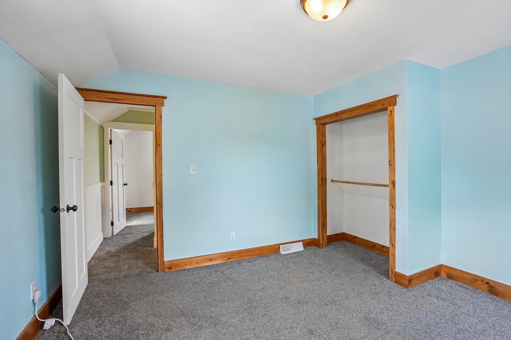 513 Waterloo Street Columbus, WI 53925 - Photo 20 of 28
