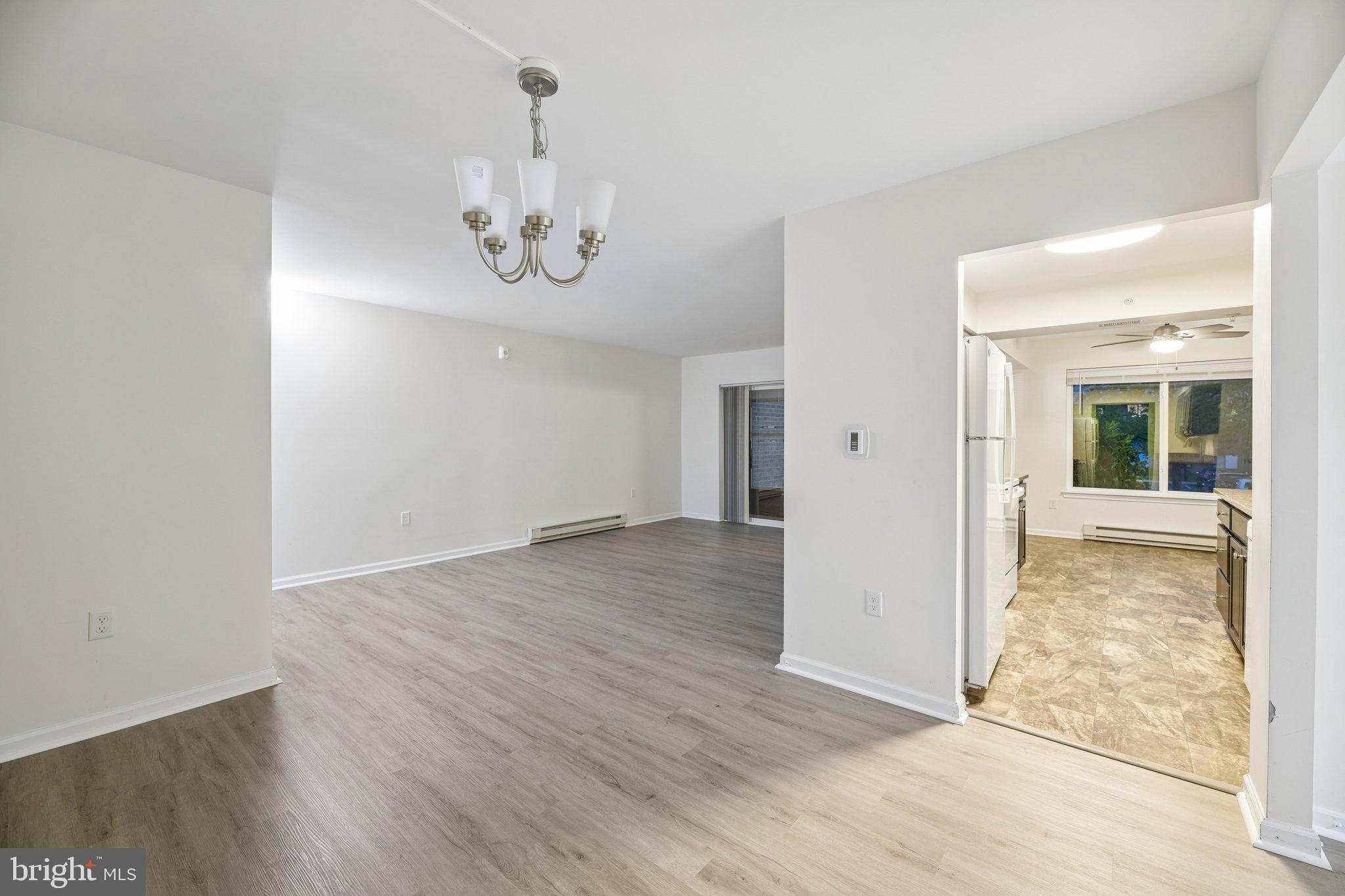 15210 Elkridge Way, Unit 911K Silver Spring, MD 20906 - Photo 15 of 37 Dining Room