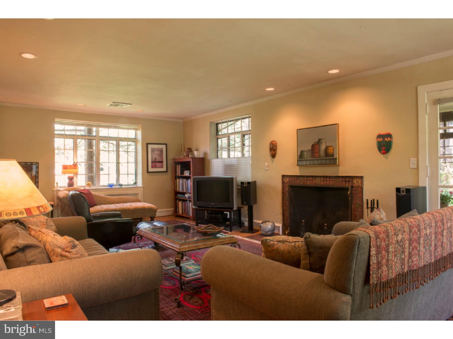 332 Waring Road Elkins Park, PA 19027 - Photo 5 of 25 Gallery Image 5