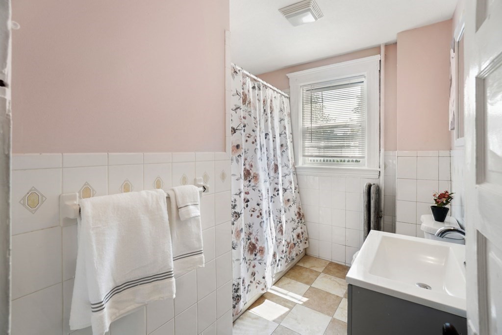318 Concord Street, Unit 1 Framingham, MA 01702 - Photo 17 of 25