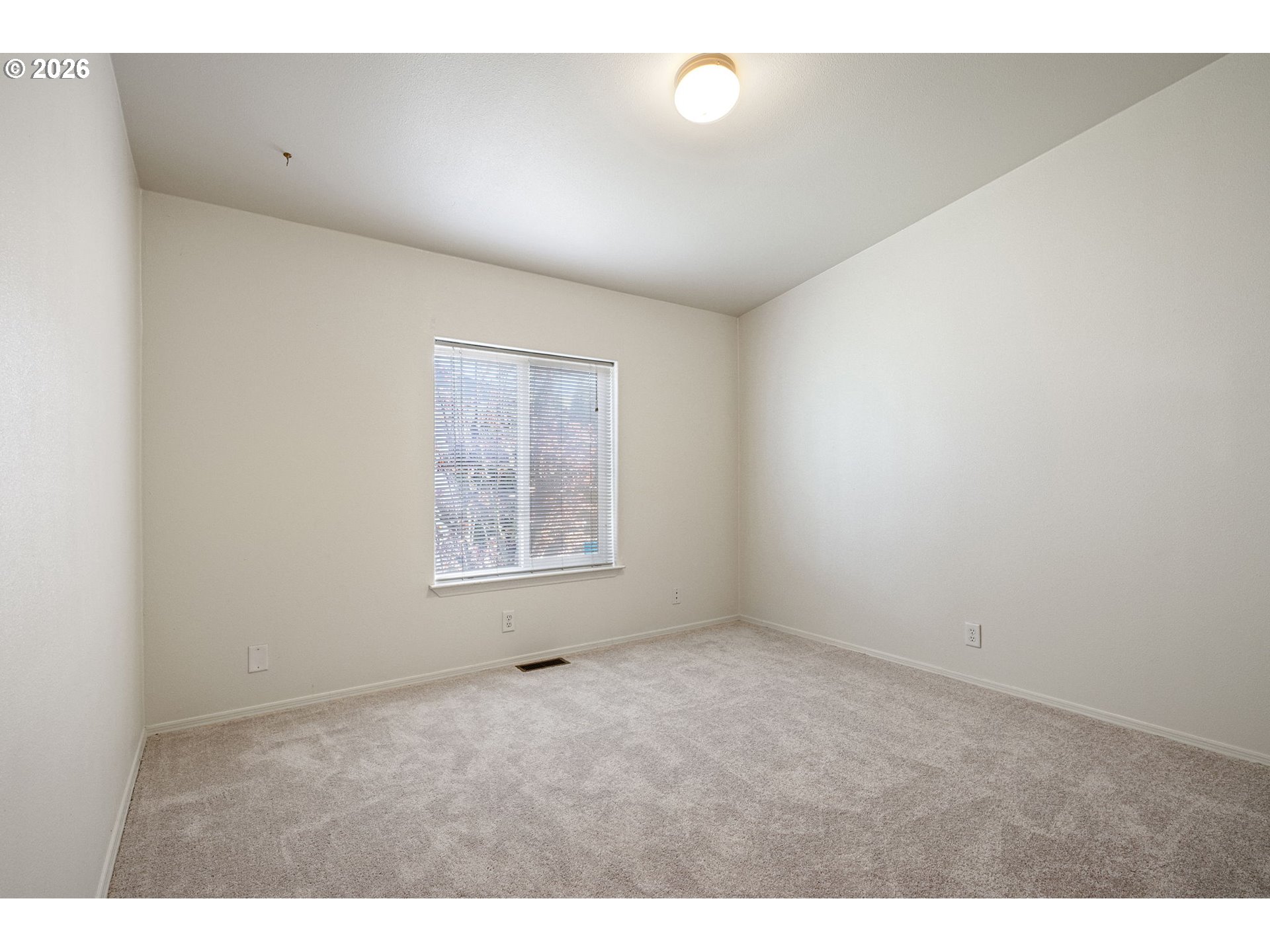 145 River Road, Unit 13 Junction City, OR 97448 - Photo 30 of 42