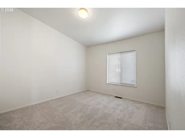 $229,000 | 145 River Road, Unit 13, Junction City, OR 97448