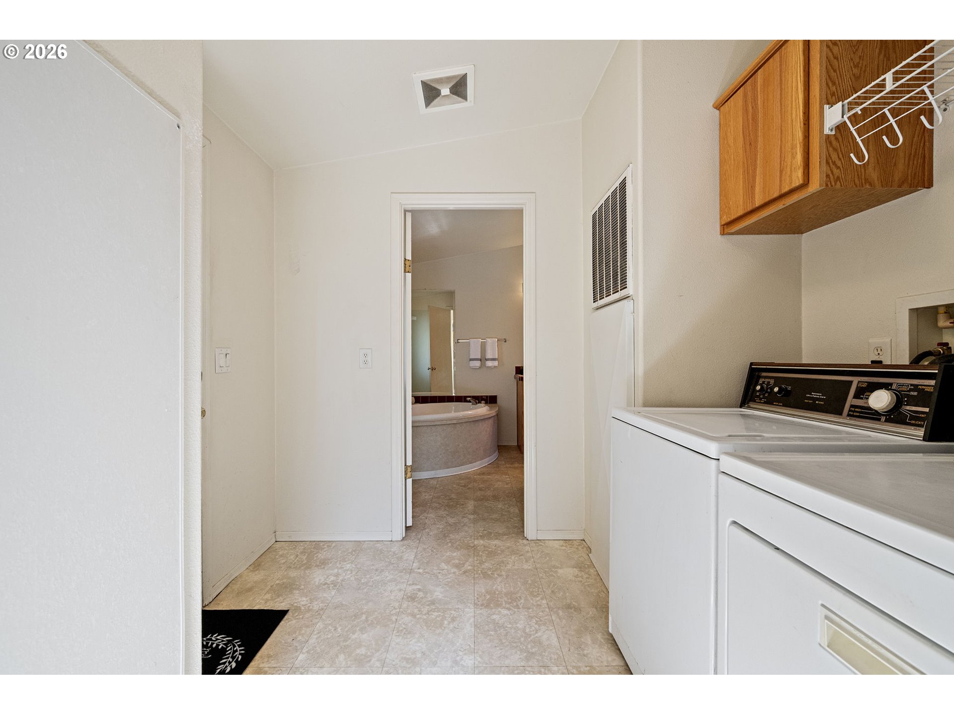 145 River Road, Unit 13 Junction City, OR 97448 - Photo 35 of 42