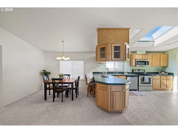 $229,000 | 145 River Road, Unit 13, Junction City, OR 97448