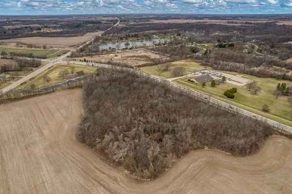 $2,400,000 | 4465 Halsted Road, Rockford, IL 61101