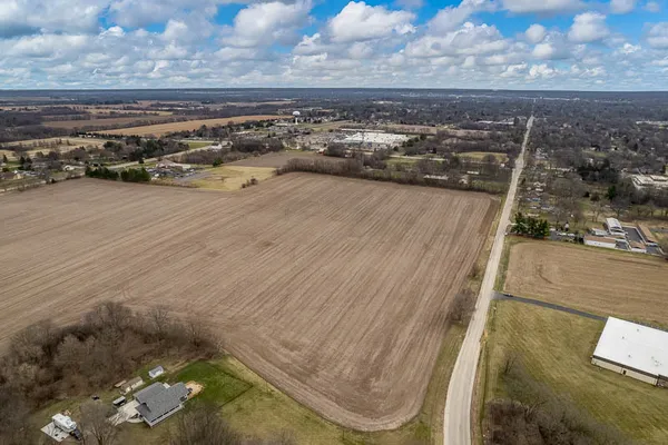 $2,400,000 | 4465 Halsted Road, Rockford, IL 61101