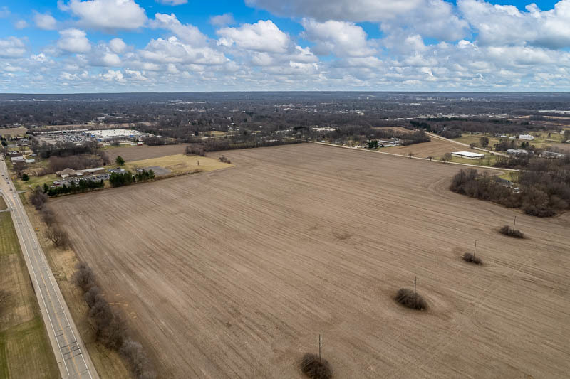 4465 Halsted Road Rockford, IL 61101 - Photo 9 of 23
