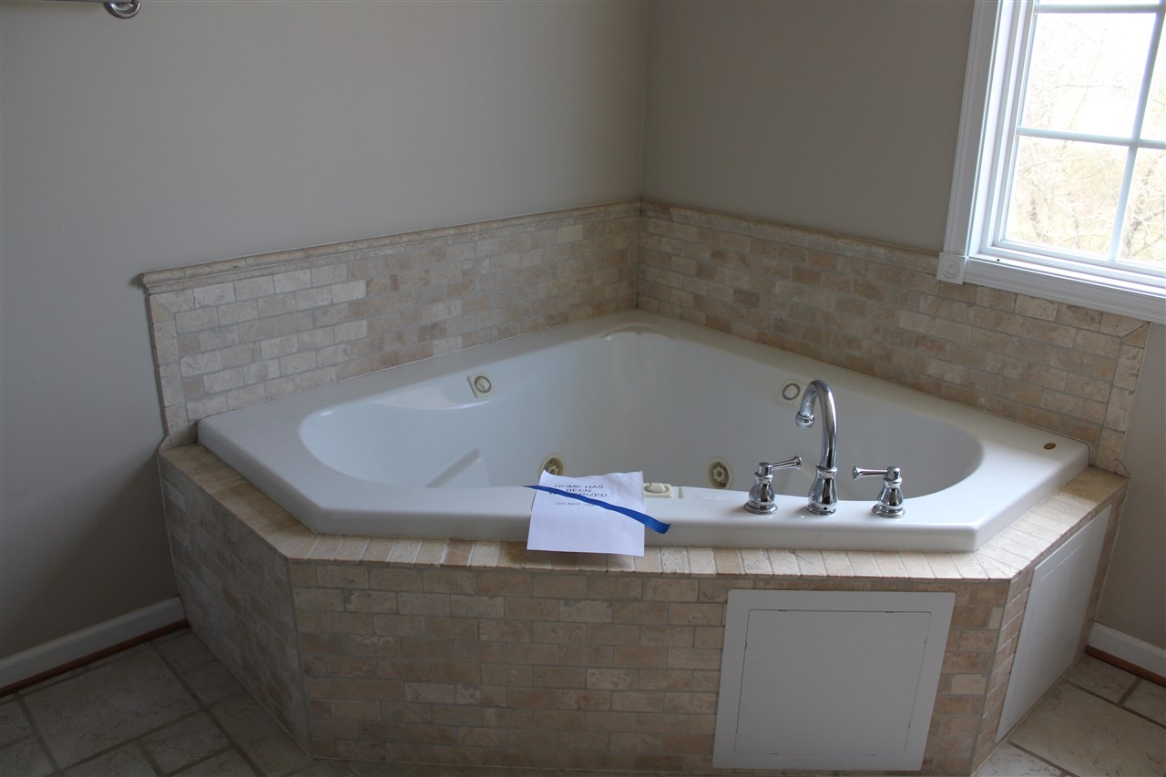 29 Fox Crest Ridge Staunton, VA 24401 - Photo 14 of 24 Gallery Image 14
