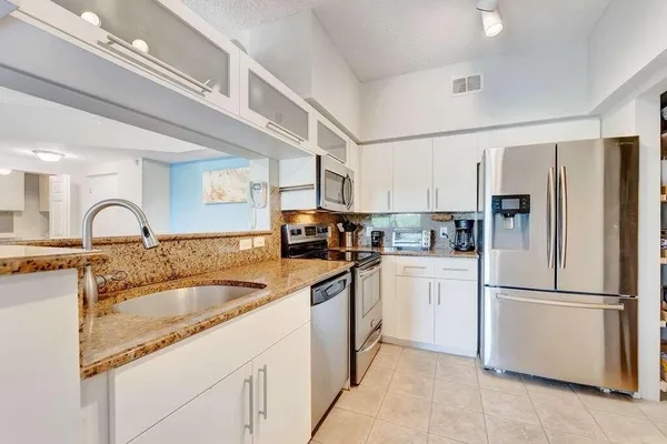 $3,500 | 2417 Tuscany Way, Unit 2417, Boynton Beach, FL 33435