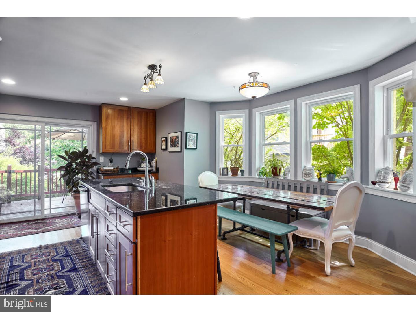 522 Burnham Road Philadelphia, PA 19119 - Photo 3 of 23