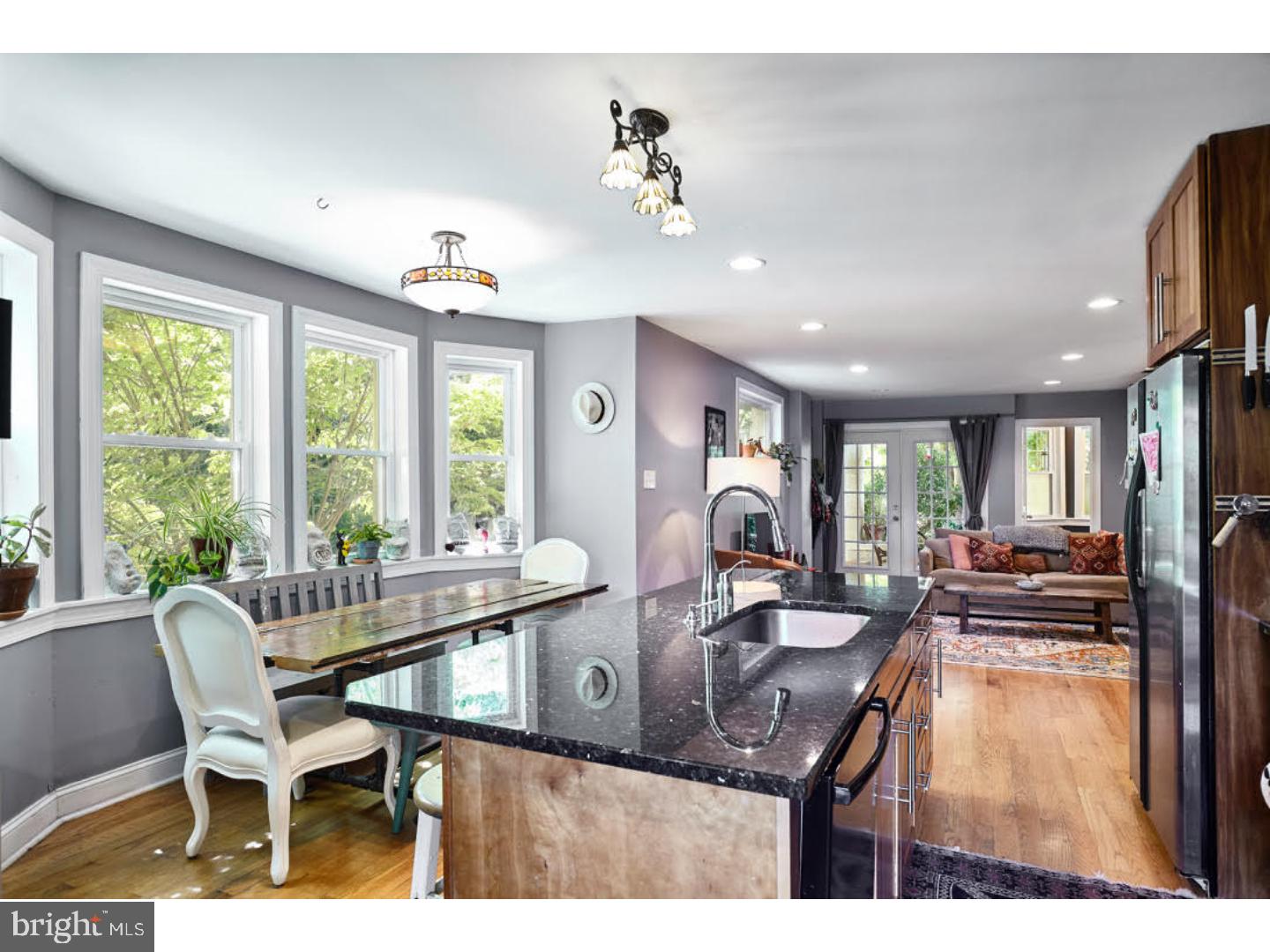 522 Burnham Road Philadelphia, PA 19119 - Photo 4 of 23