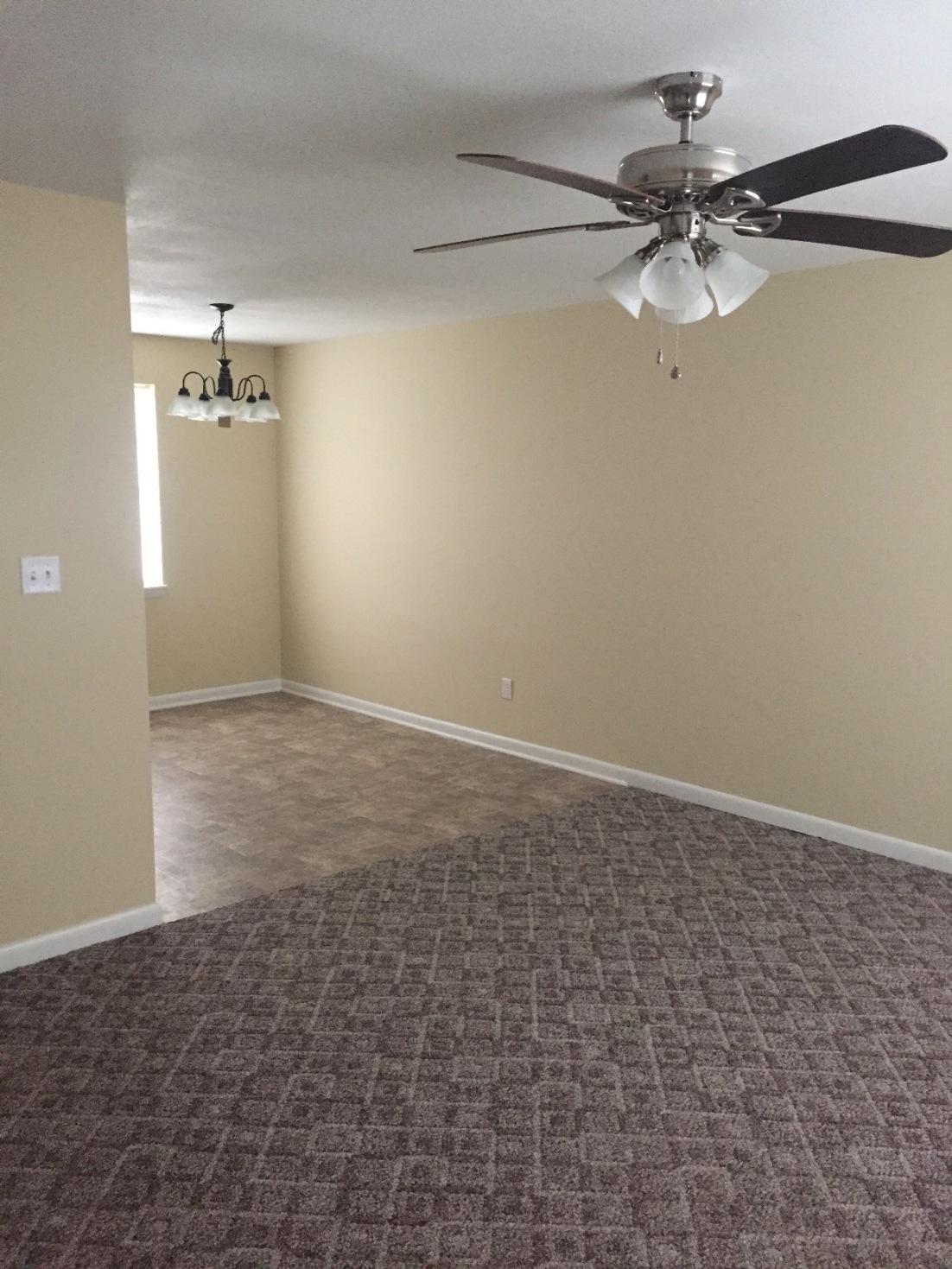 335 Gold Road Jasper, TN 37347 - Photo 2 of 12 Living room