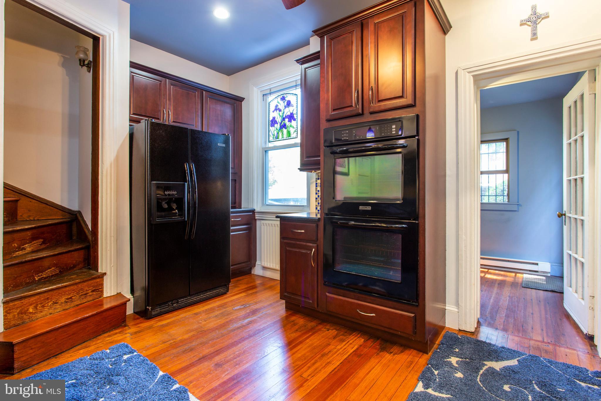 4635 Spruce Street Philadelphia, PA 19139 - Photo 16 of 53 Kitchen (dual convection ovens)