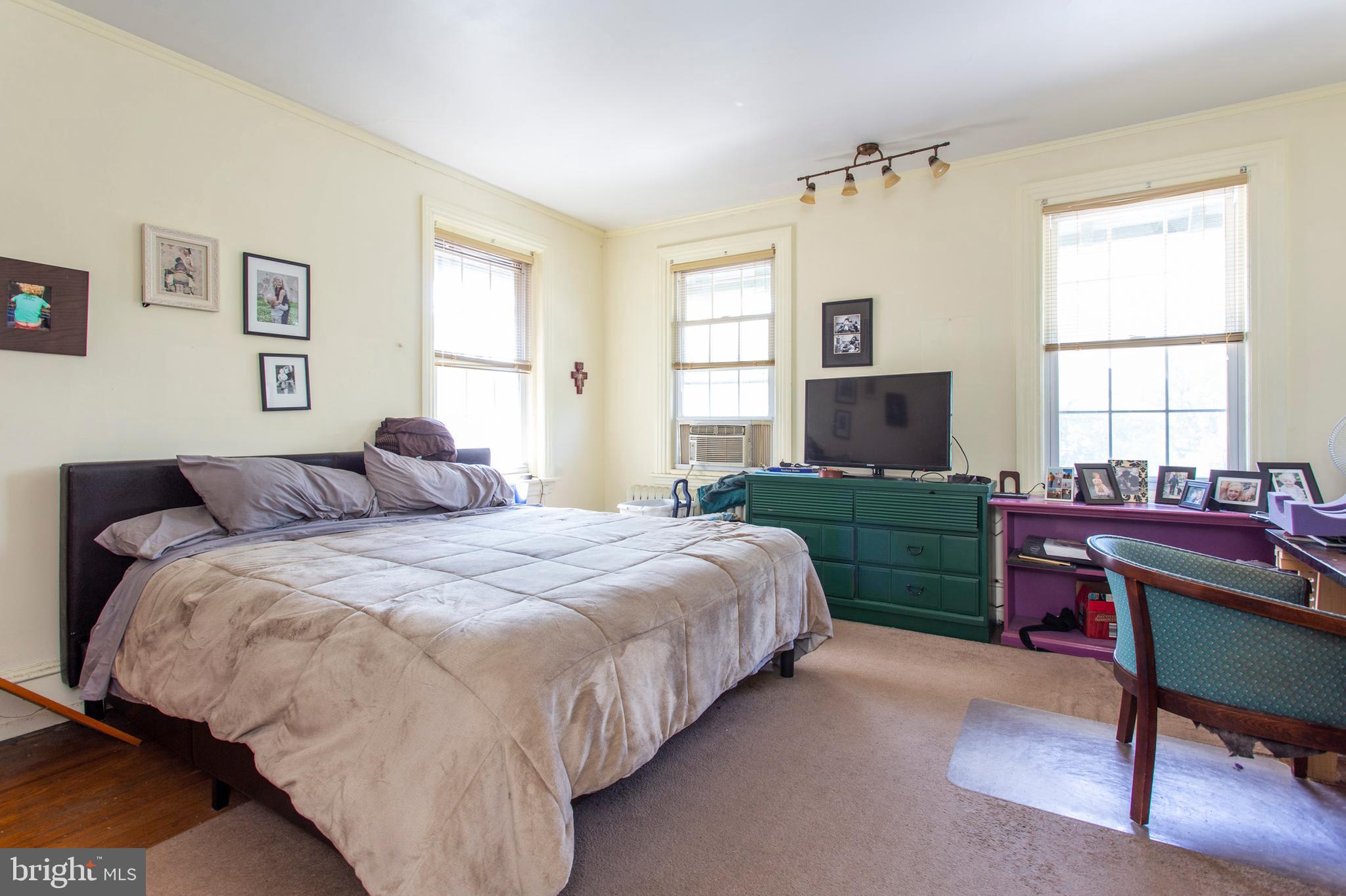 4635 Spruce Street Philadelphia, PA 19139 - Photo 31 of 53 Front bedroom 3rd floor