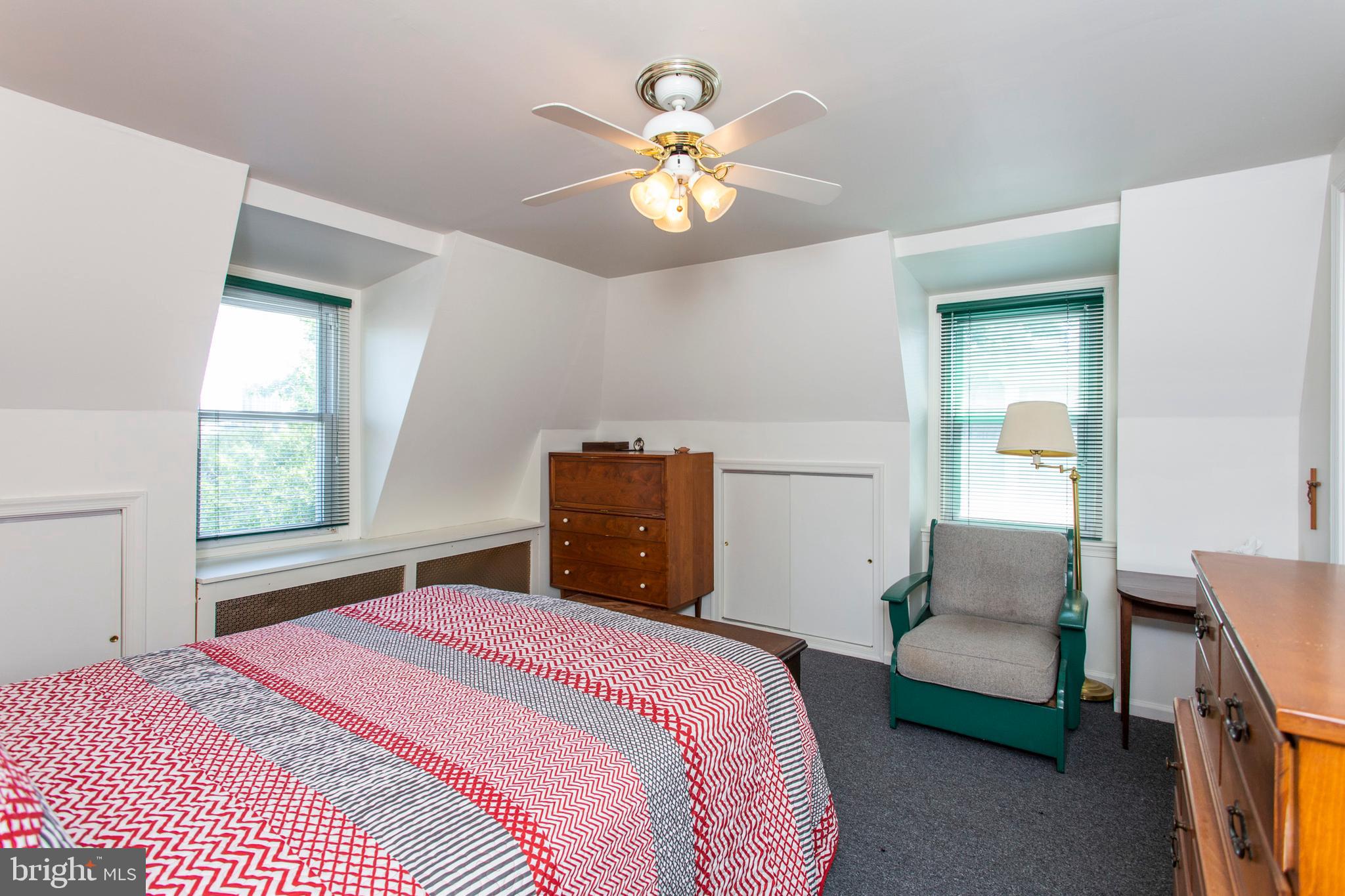 4635 Spruce Street Philadelphia, PA 19139 - Photo 44 of 53 4th floor bedroom