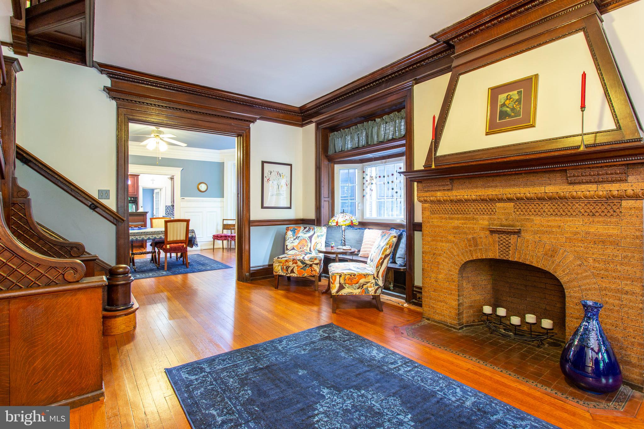 4635 Spruce Street Philadelphia, PA 19139 - Photo 10 of 53 Living room