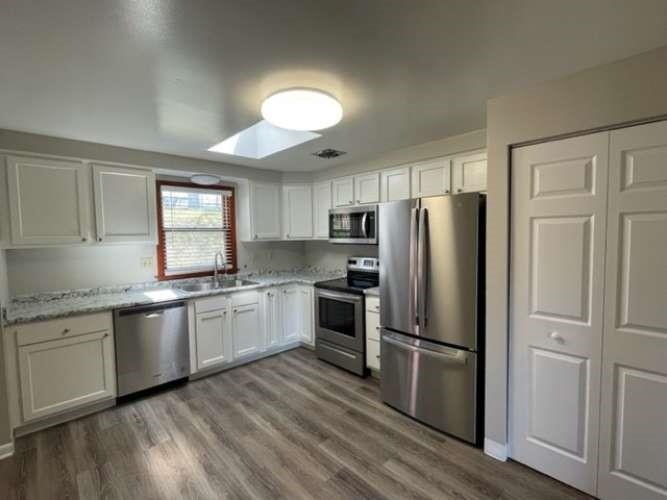 143 North Jamestown Road Coraopolis, PA 15108 - Photo 8 of 24 Gallery Image 8