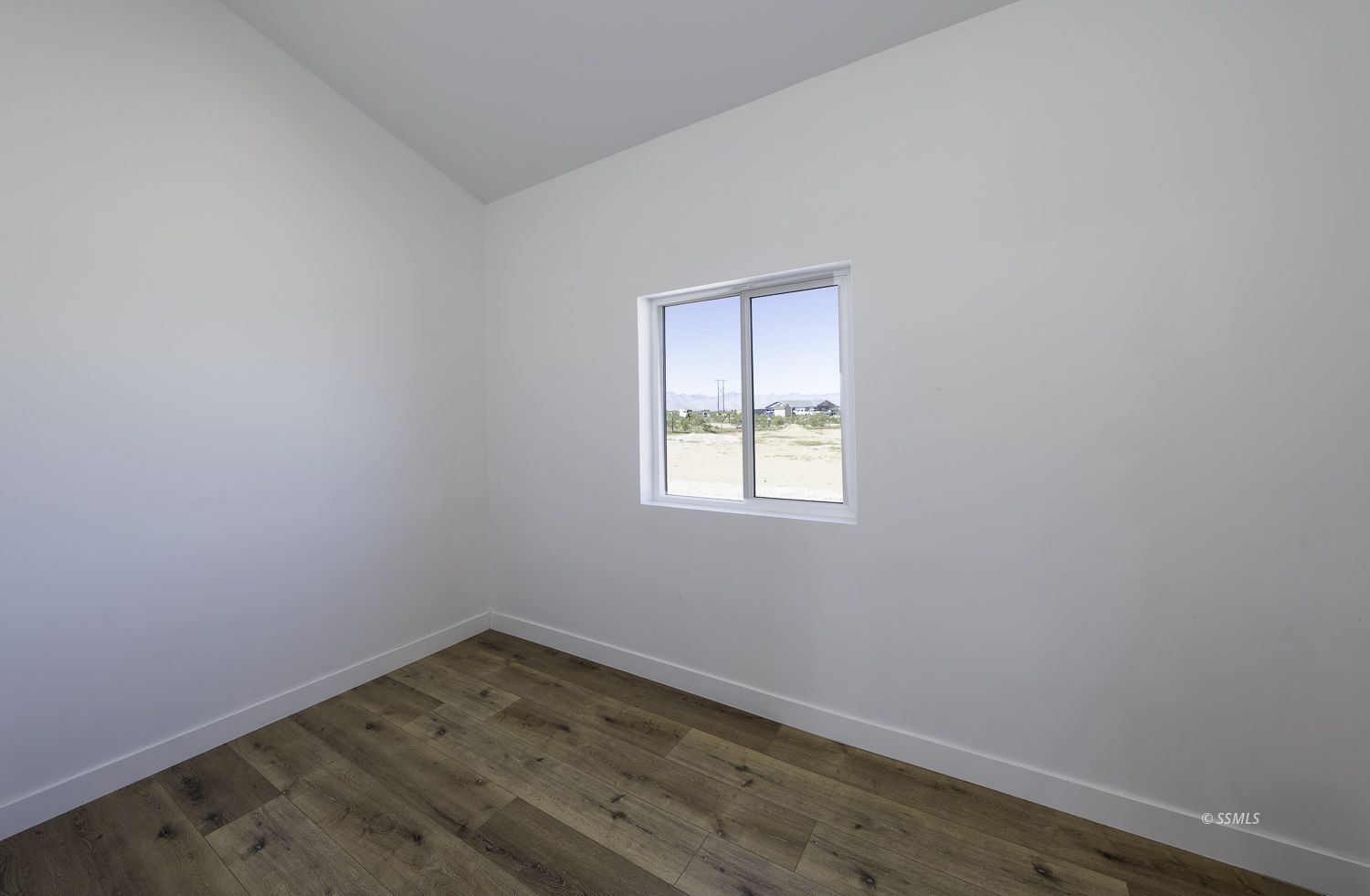 1766 South Garth Street Ridgecrest, CA 93555 - Photo 15 of 49