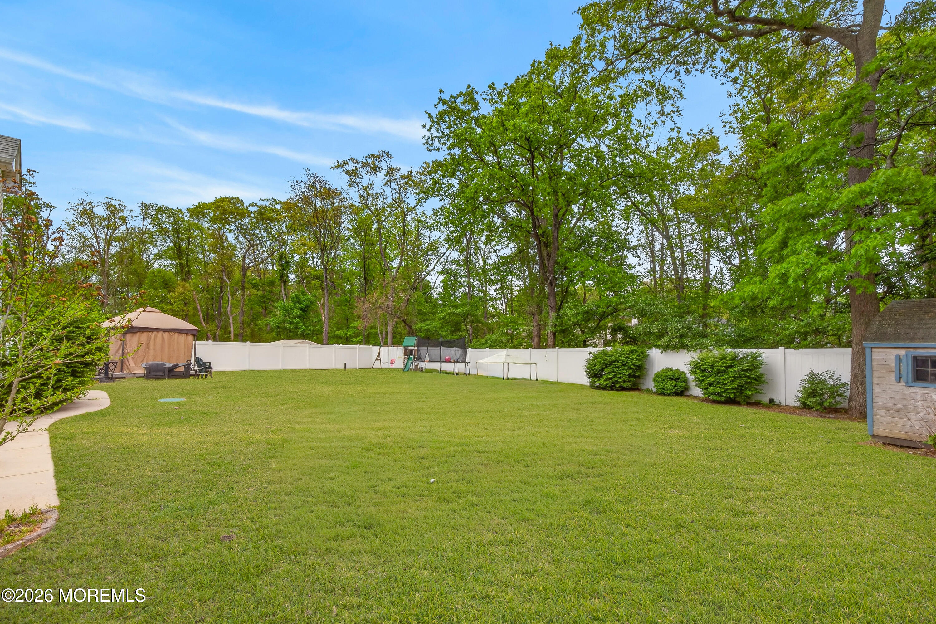 226 Sunset Lane Howell, NJ 07731 - Photo 27 of 33 027
