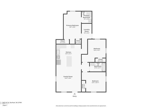 a view of a yard and basketball court