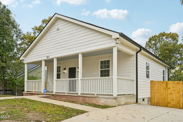 a view of a white house