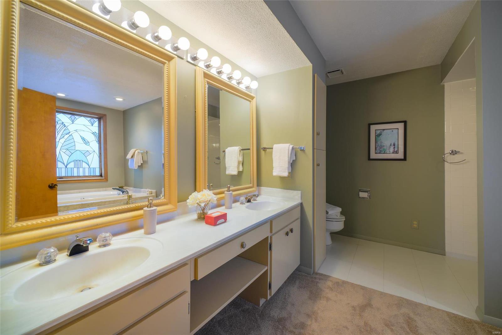 14895 Conway Road Chesterfield, MO 63017 - Photo 26 of 48 Gallery Image 26