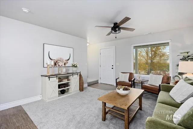 $430,000 | 491 West 100 South, Paul, ID 83347