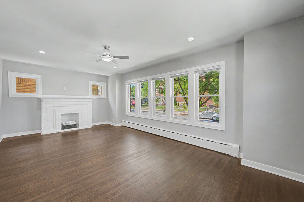4945 West Addison Street Chicago, IL 60641 - Photo 12 of 47