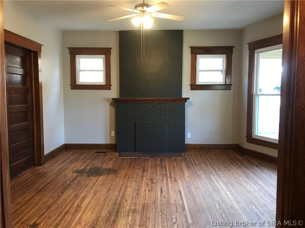1928 East Spring Street New Albany, IN 47150 - Photo 31 of 51 Unit 1 bedroom
(currently rented)